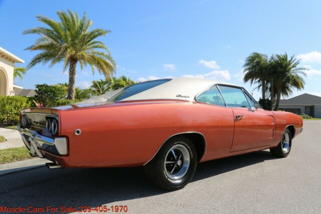 Dodge Charger 1968 image number 21