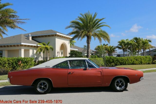 Dodge Charger 1968 image number 22