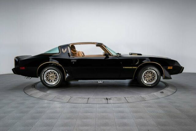 Pontiac Firebird 1979 image number 32