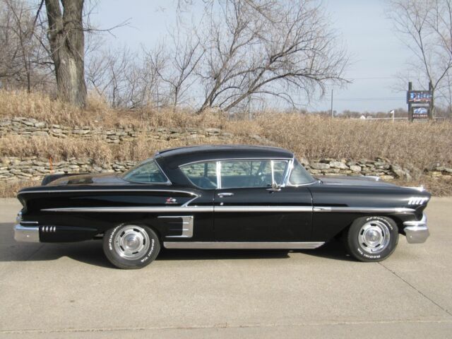 Chevrolet Impala 1958 image number 27