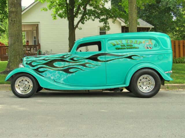 Ford Sedan Delivery 1933 image number 4