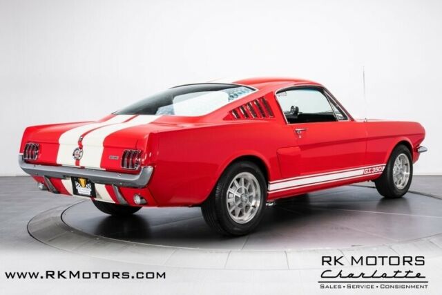 Ford Mustang 1965 image number 25