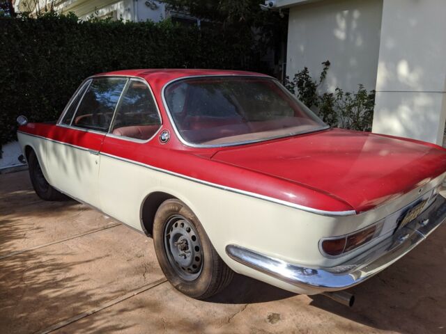 BMW 2000CS 1967 image number 26