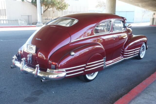 Chevrolet Fleetline 1948 image number 17