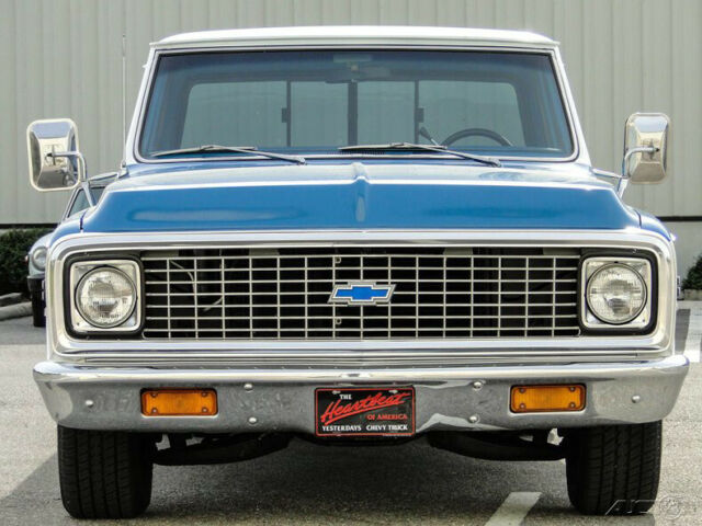 Chevrolet 1-1/2 Ton Pickup 1972 image number 16