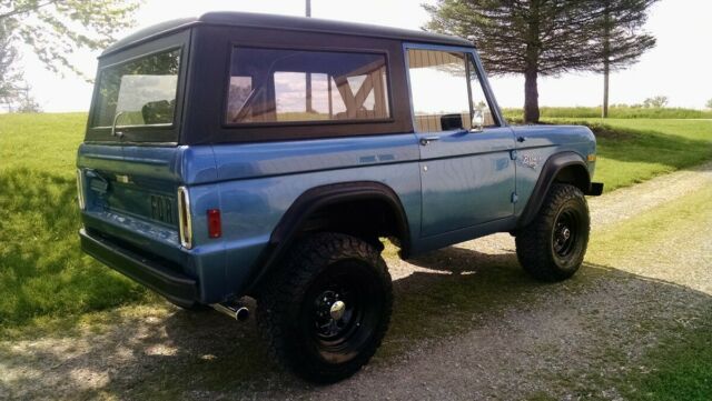 Ford Bronco 1977 image number 23