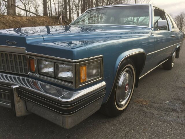 Cadillac DeVille 1978 image number 0