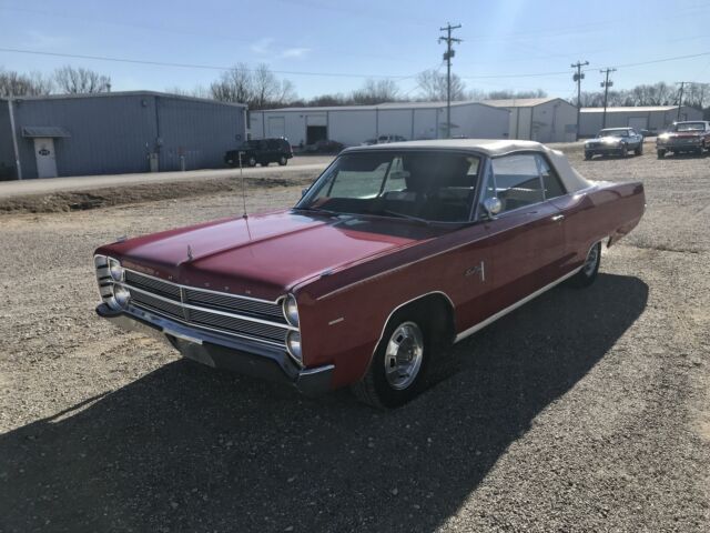 Plymouth Fury 1967 image number 39