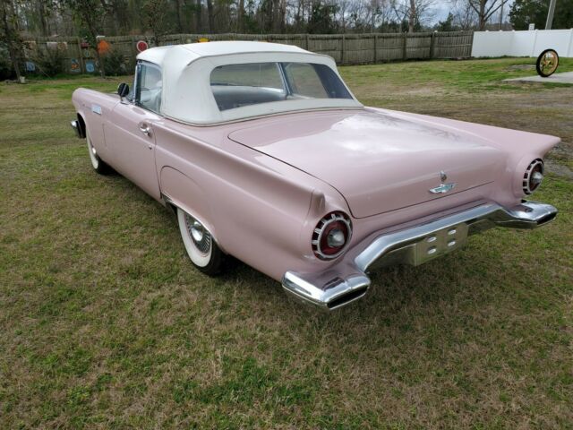 Ford Thunderbird 1957 image number 1