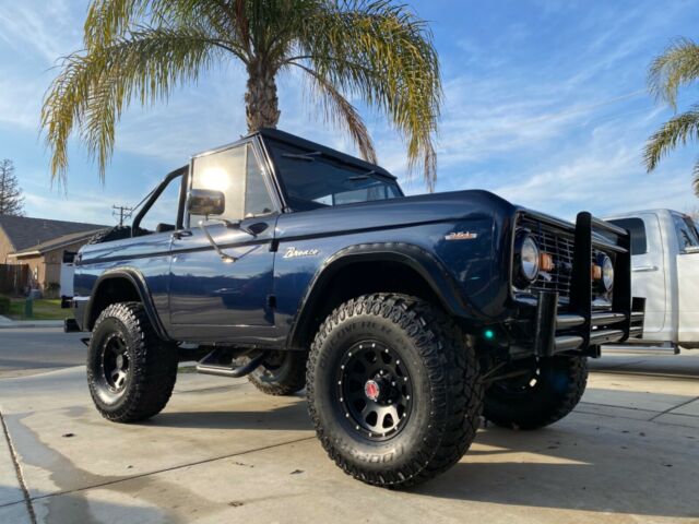 Ford Bronco 1969 image number 12