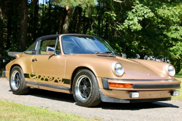 Porsche 911 1975 image number 23