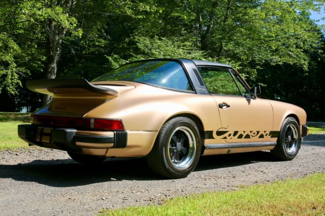 Porsche 911 1975 image number 38