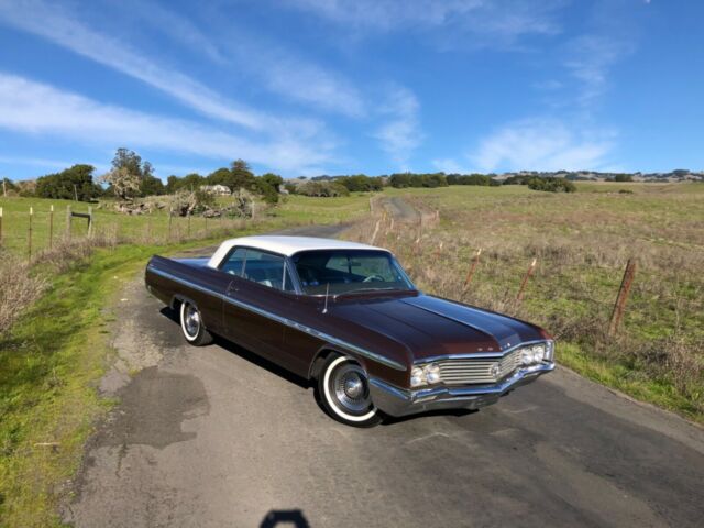 Buick LeSabre 1964 image number 0