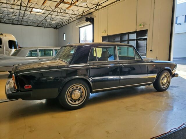 Rolls-Royce Silver Shadow 1979 image number 16