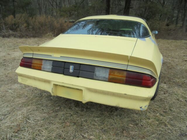 Chevrolet Camaro 1979 image number 29