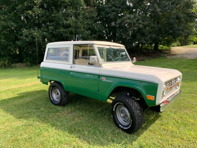 Ford Bronco 1977 image number 1