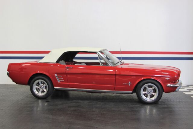 Ford Mustang 1966 image number 31