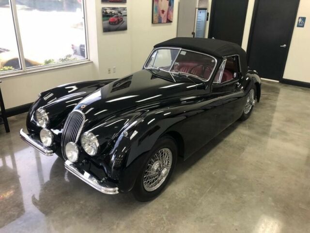 Jaguar XK 1953 image number 1