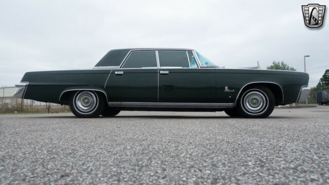 Chrysler Imperial 1964 image number 14