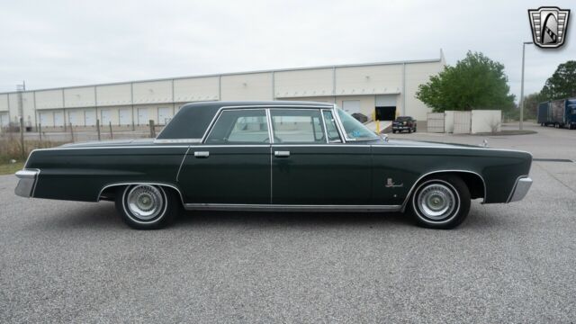 Chrysler Imperial 1964 image number 39