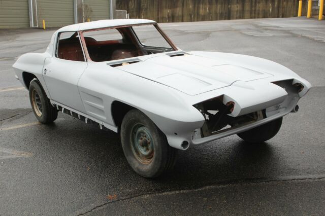 Chevrolet Corvette 1963 image number 0