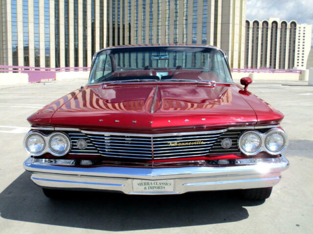 Pontiac Bonneville 1960 image number 43