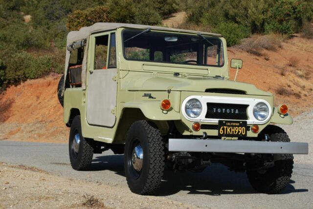 Toyota Land Cruiser 1964 image number 0