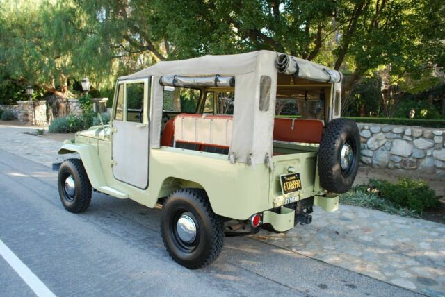 Toyota Land Cruiser 1964 image number 28