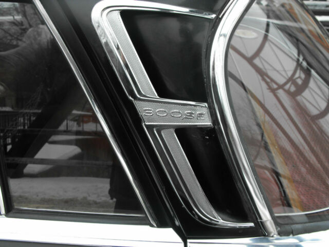 Mercedes-Benz 300-Series 1965 image number 16