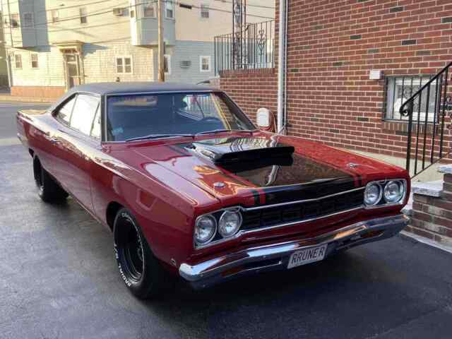 Plymouth Roadrunner 1968 image number 0