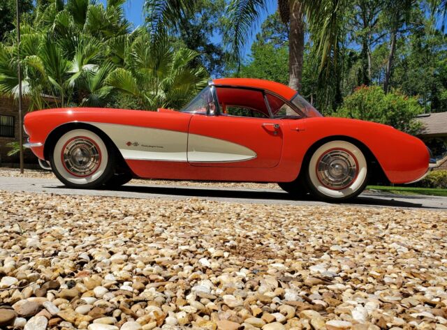 Chevrolet Corvette 1957 image number 1