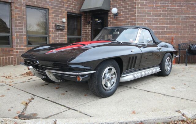 Chevrolet Corvette 1966 image number 0