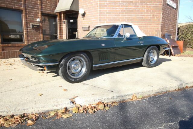 Chevrolet Corvette 1967 image number 1