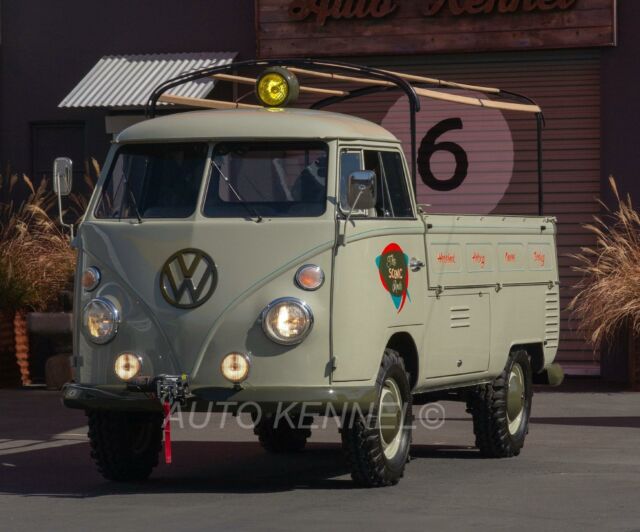 Volkswagen Bus/Vanagon 1965 image number 0