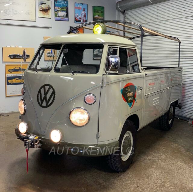 Volkswagen Bus/Vanagon 1965 image number 20