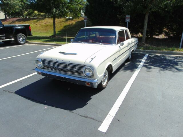 Ford Falcon 1963 image number 1