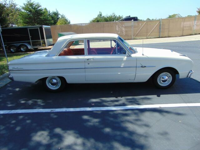 Ford Falcon 1963 image number 21