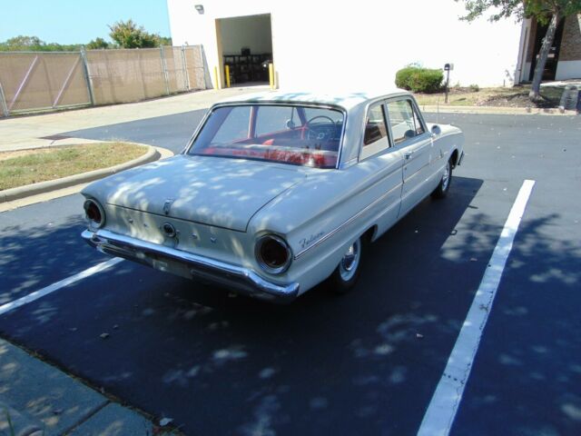 Ford Falcon 1963 image number 22