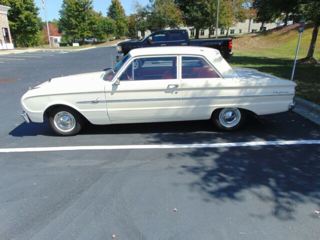 Ford Falcon 1963 image number 25