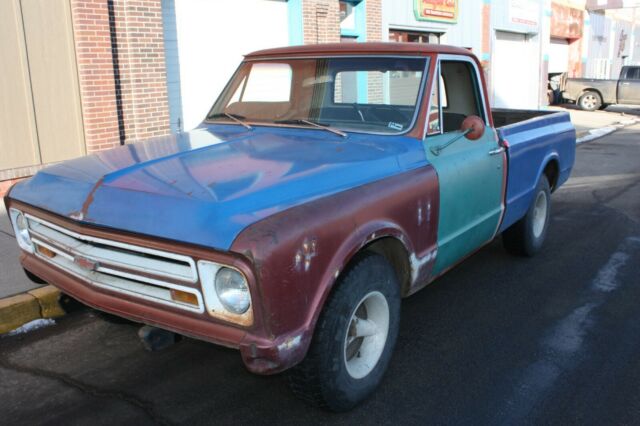 Chevrolet C-10 1967 image number 0