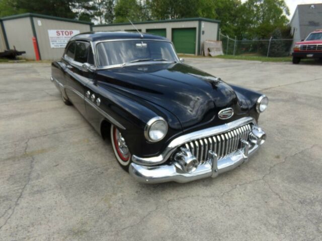 Buick Eight Special 1951 image number 5