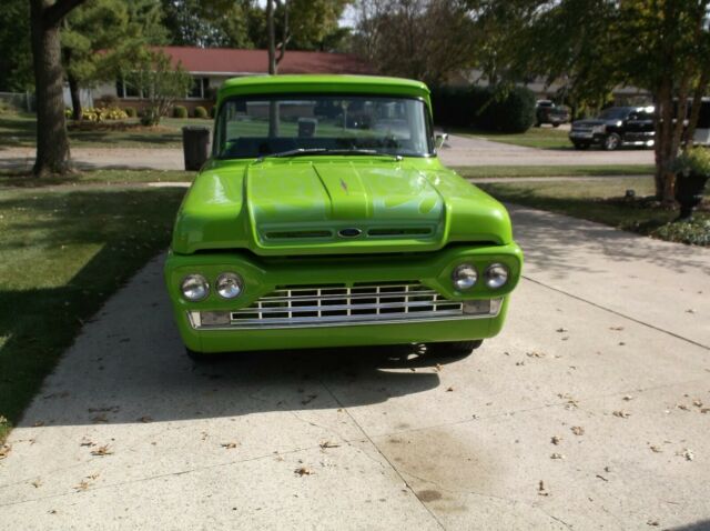 Ford F-100 1960 image number 11