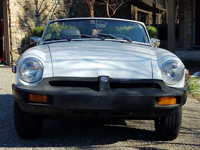 MG MGB 1978 image number 11