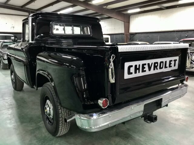 Chevrolet C-10 1963 image number 2