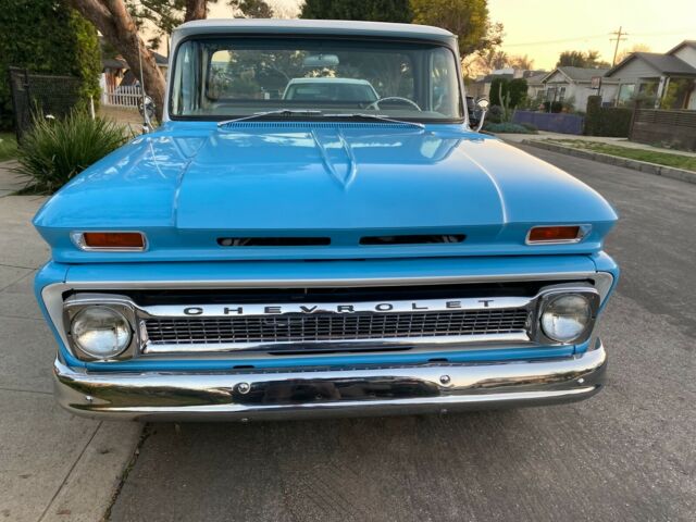 Chevrolet C-10 1965 image number 11