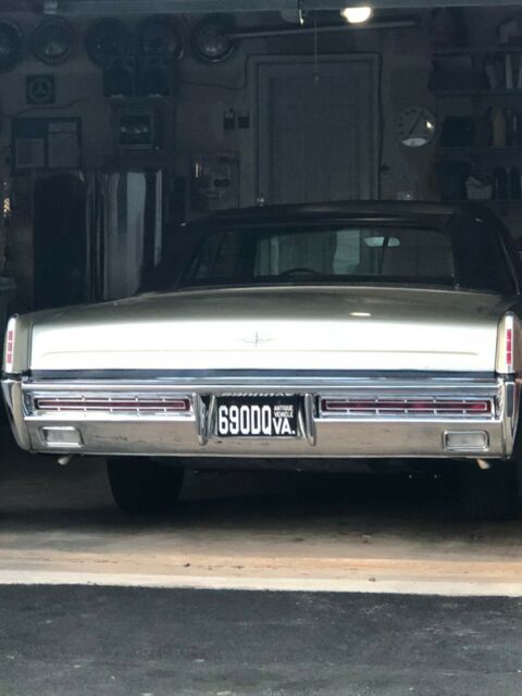 Lincoln Continental 1967 image number 32