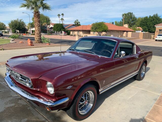 Ford Mustang 1965 image number 2