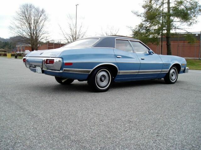 Ford Torino 1973 image number 7