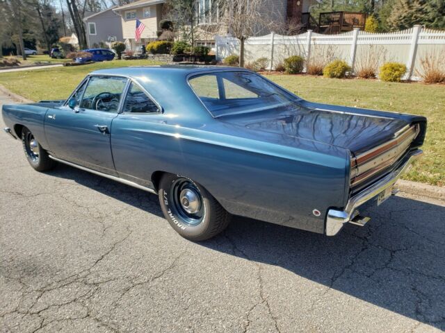 Plymouth Road Runner 1968 image number 26