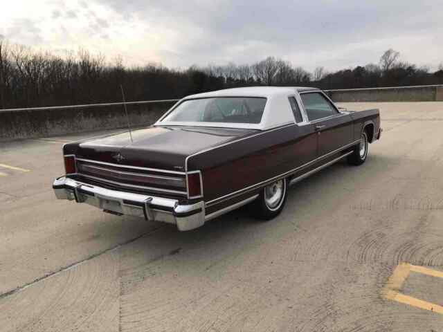 Lincoln Continental 1977 image number 23